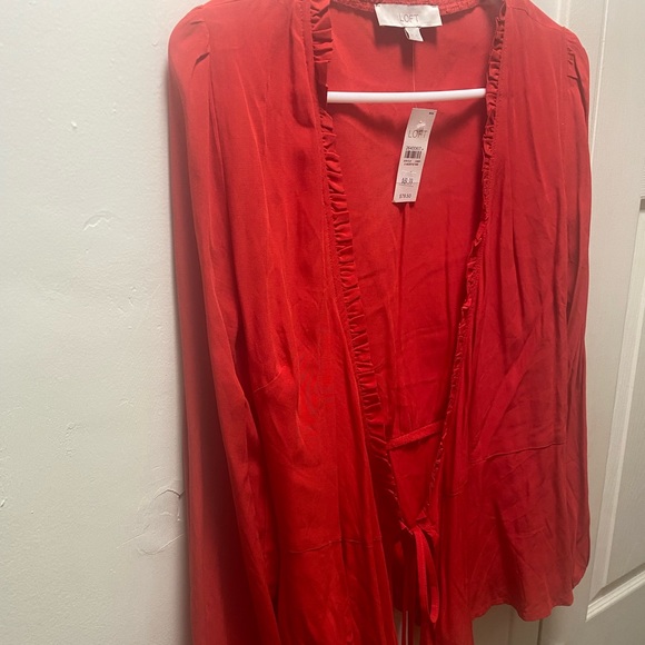 Brand new red female top - Picture 3 of 5